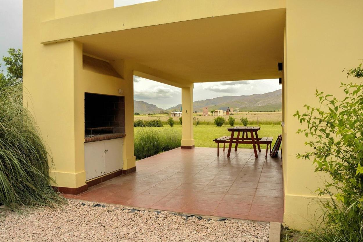 Cabanas De Las Pinturas Sierra de la Ventana Exterior photo