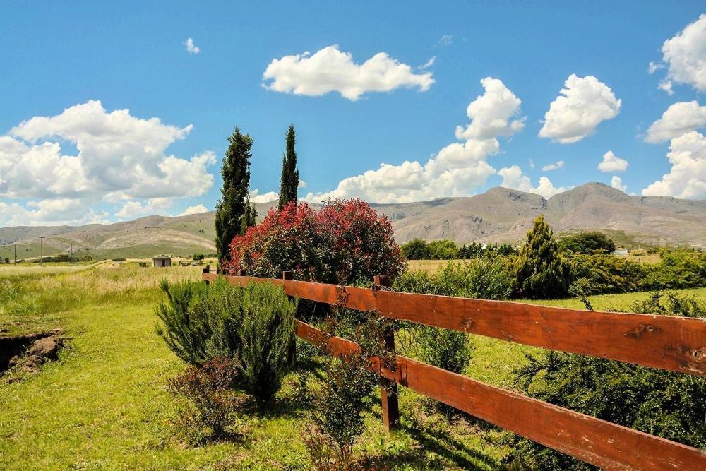 Cabanas De Las Pinturas Sierra de la Ventana Exterior photo